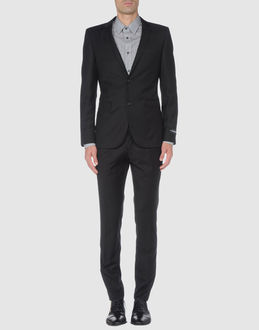 DE CURTIS 1961 - ABITI - Abiti - su YOOX.COM