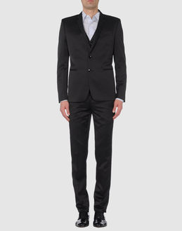 BRIAN DALES - ABITI - Abiti - su YOOX.COM