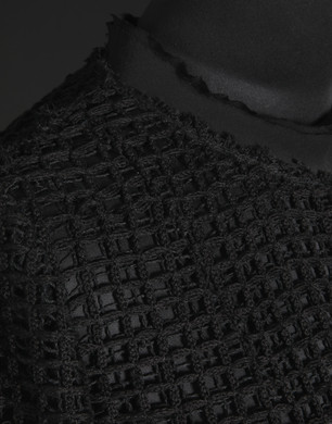 Cappottino decostruito di rete larga - Soprabiti - Dolce&Gabbana - Estate 2015 Cappottino decostruito di rete larga - Soprabiti - Dolce&Gabbana - Estate 2015