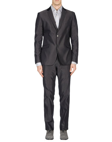 ZOOM POUR LES AMIS - Suit