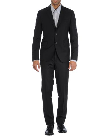 ZOOM BRIAN DALES - Suit