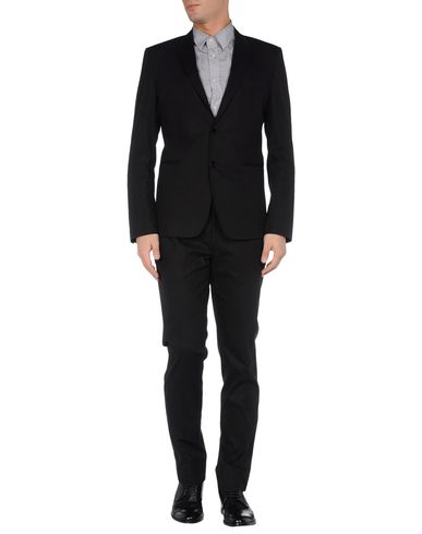 ZOOM BRIAN DALES - Suit