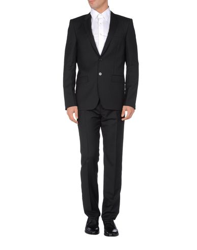 ZOOM MAURO GRIFONI - Suits