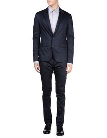 C'N'C' COSTUME NATIONAL - Suits