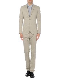 57 T - Suits