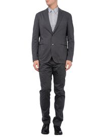 BRANDO - Suits