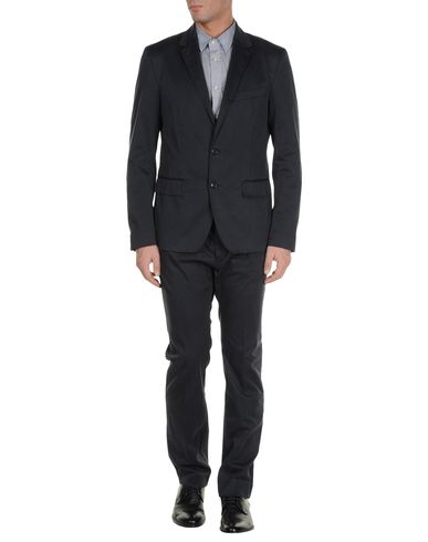 ZOOM MAURO GRIFONI - Suit