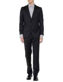 PENNESI - Suits