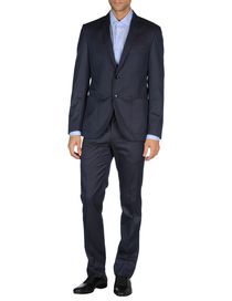 REPORTER - Suit