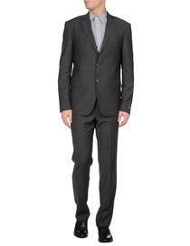 REPORTER - Suit