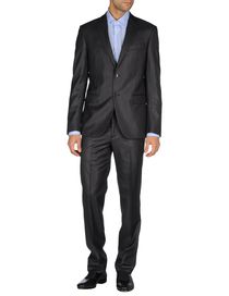 REPORTER - Suit
