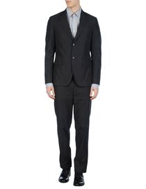MARIO MATTEO - Suits