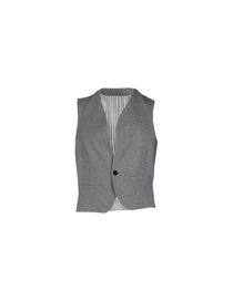 57 T - Vest