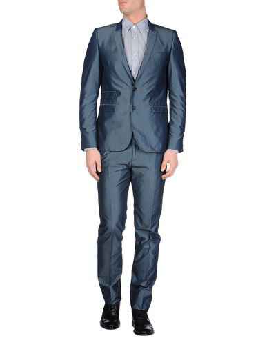 ZOOM LES HOMMES - Suit