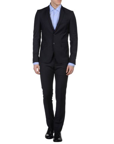 ZOOM MAURO GRIFONI - Suit