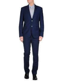 FUTURO - Suit