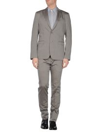 J.W. TABACCHI - Suits