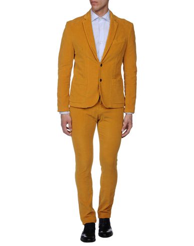 ZOOM C'N'C' COSTUME NATIONAL - Suit