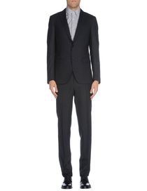 CARUSO - Suits