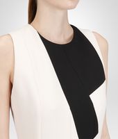 Bottega Veneta® ABITO PALE NERO IN CRÊPE DI LANA Bottega Veneta® ABITO PALE NERO IN CRÊPE DI LANA