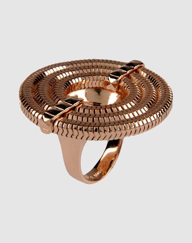 ZOOM LARA BOHINC - Ring