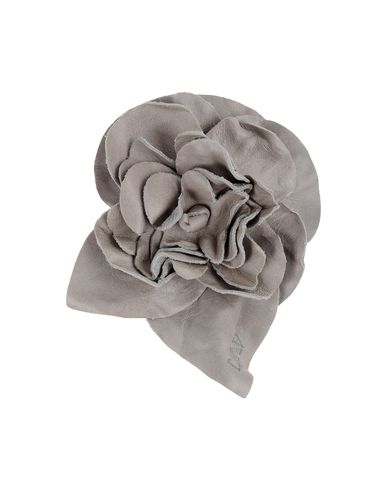 ZOOM ARMANI JEANS - Brooch