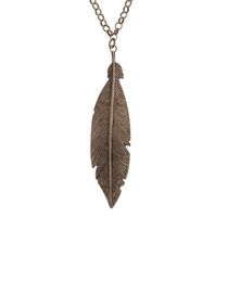 WHITE VALENTINE - Necklace