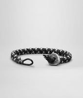Bottega Veneta® Armband aus oxidiertem Silber und Nappaleder
Bottega Veneta® Armband aus oxidiertem Silber und Nappaleder