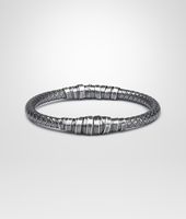 Bottega Veneta® Armband aus oxidiertem Silber Intrecciato Bottega Veneta® Armband aus oxidiertem Silber Intrecciato