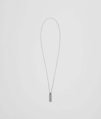 BOTTEGA VENETA - Intrecciato Oxydized Silver Pendant