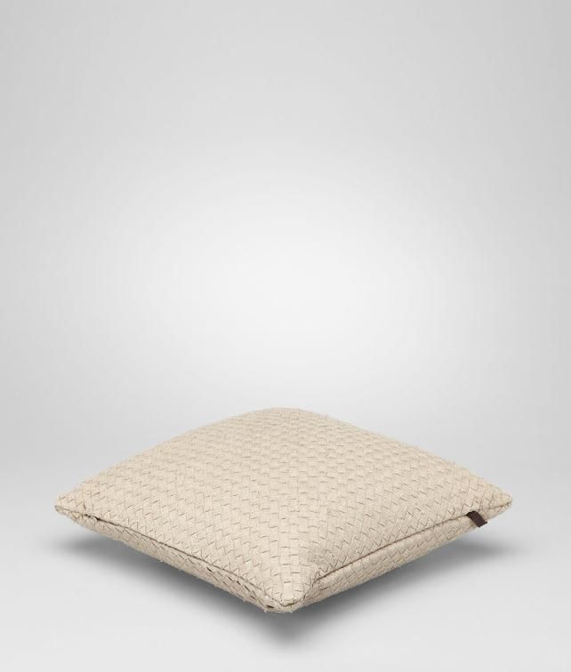 BOTTEGA VENETA Intrecciato Linen Square Pillow Pillow and blanket E fp