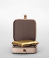 Bottega Veneta® Bottega Veneta Deluxe Compact Parfum
Bottega Veneta® Bottega Veneta Deluxe Compact Parfum
