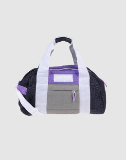 EASTPAK - VALIGERIA - Borsoni - su YOOX.COM