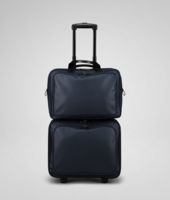 Bottega Veneta® Marcopolo Umhängetasche Dark Navy
Bottega Veneta® Marcopolo Umhängetasche Dark Navy