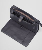 Bottega Veneta® Continental Portemonnaie aus leichtem Kalbsleder und weichem Krokodilleder Fumé Tourmaline Bottega Veneta® Continental Portemonnaie aus leichtem Kalbsleder und weichem Krokodilleder Fumé Tourmaline