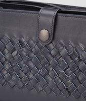 Bottega Veneta® Continental Portemonnaie aus leichtem Kalbsleder und weichem Krokodilleder Fumé Tourmaline Bottega Veneta® Continental Portemonnaie aus leichtem Kalbsleder und weichem Krokodilleder Fumé Tourmaline