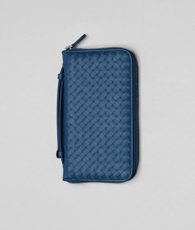 BOTTEGA VENETA Électrique Intrecciato VN Document Case Zip Around Wallet E fp