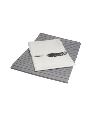 ZOOM DIESEL - Bed Linen