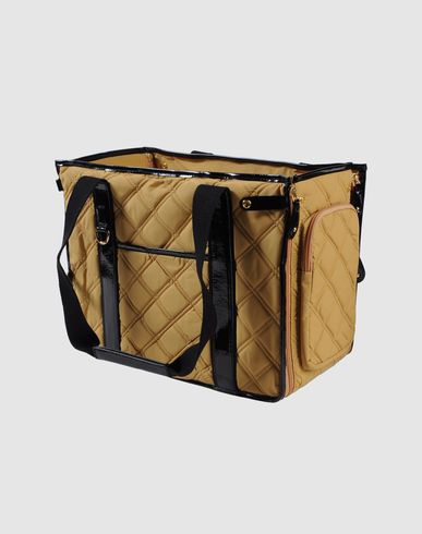 ZOOM LUCY'S LUXURIES - Carrier