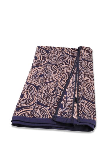 LIFESTYLE - Bath - BOOKMARK 100x150