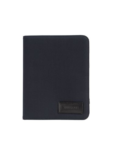 ZOOM TRUSSARDI 1911 - Hi-tech accessory