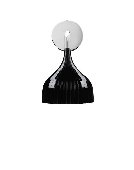 E' Wall Lamp