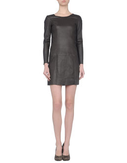 SPACE - VESTIDOS - Minivestidos en YOOX.COM 