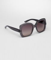Bottega Veneta® Brille BV 229/S aus Acetat mit Schattierung
Bottega Veneta® Brille BV 229/S aus Acetat mit Schattierung