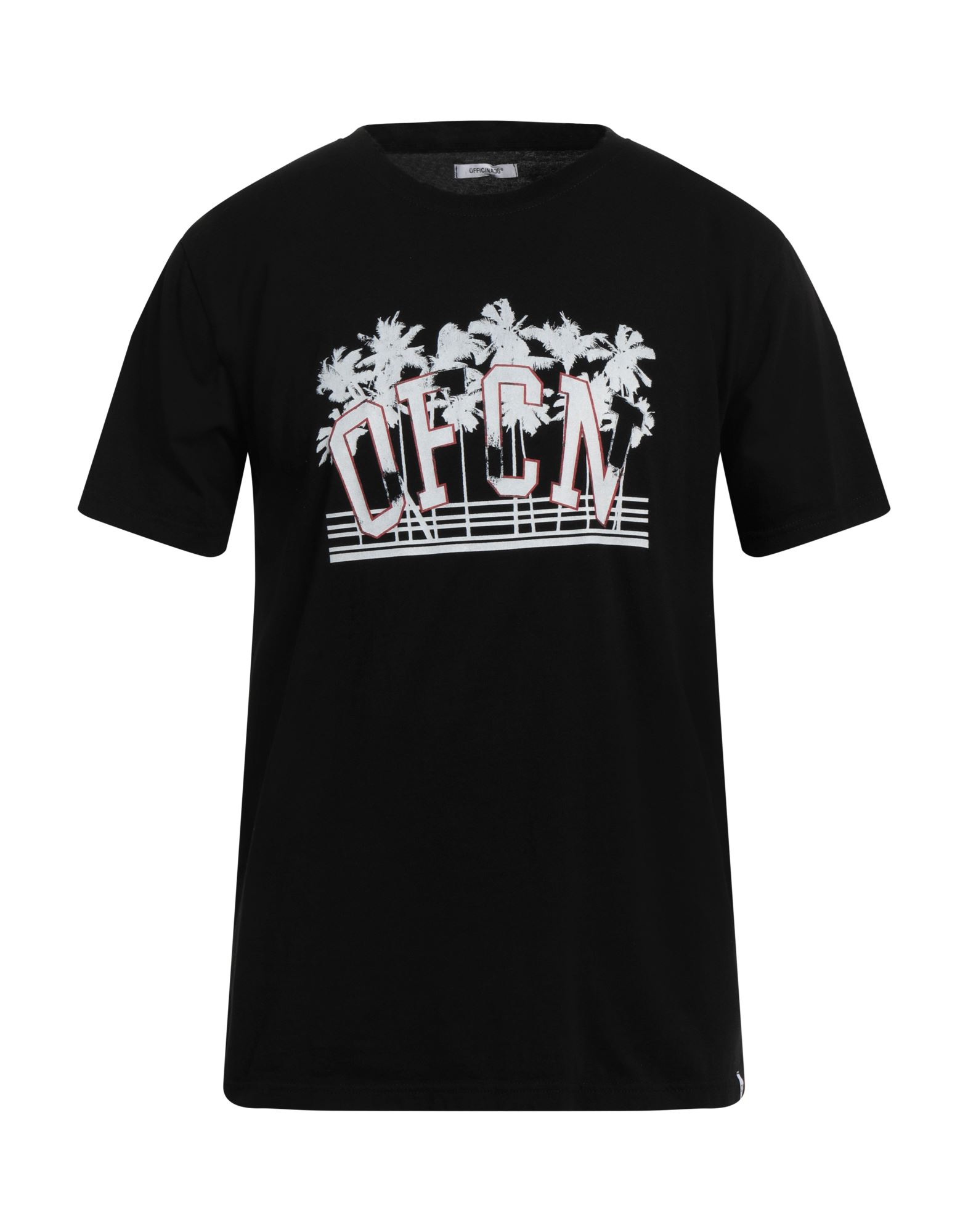 Officina 36 T-shirts In Black