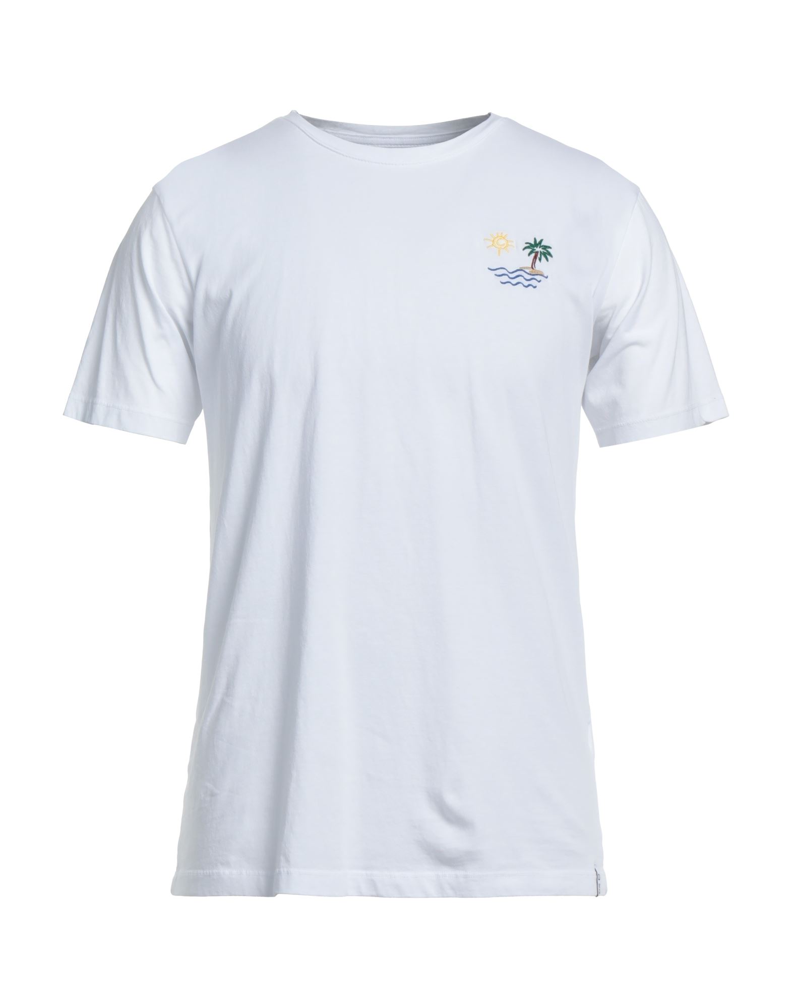Officina 36 T-shirts In White