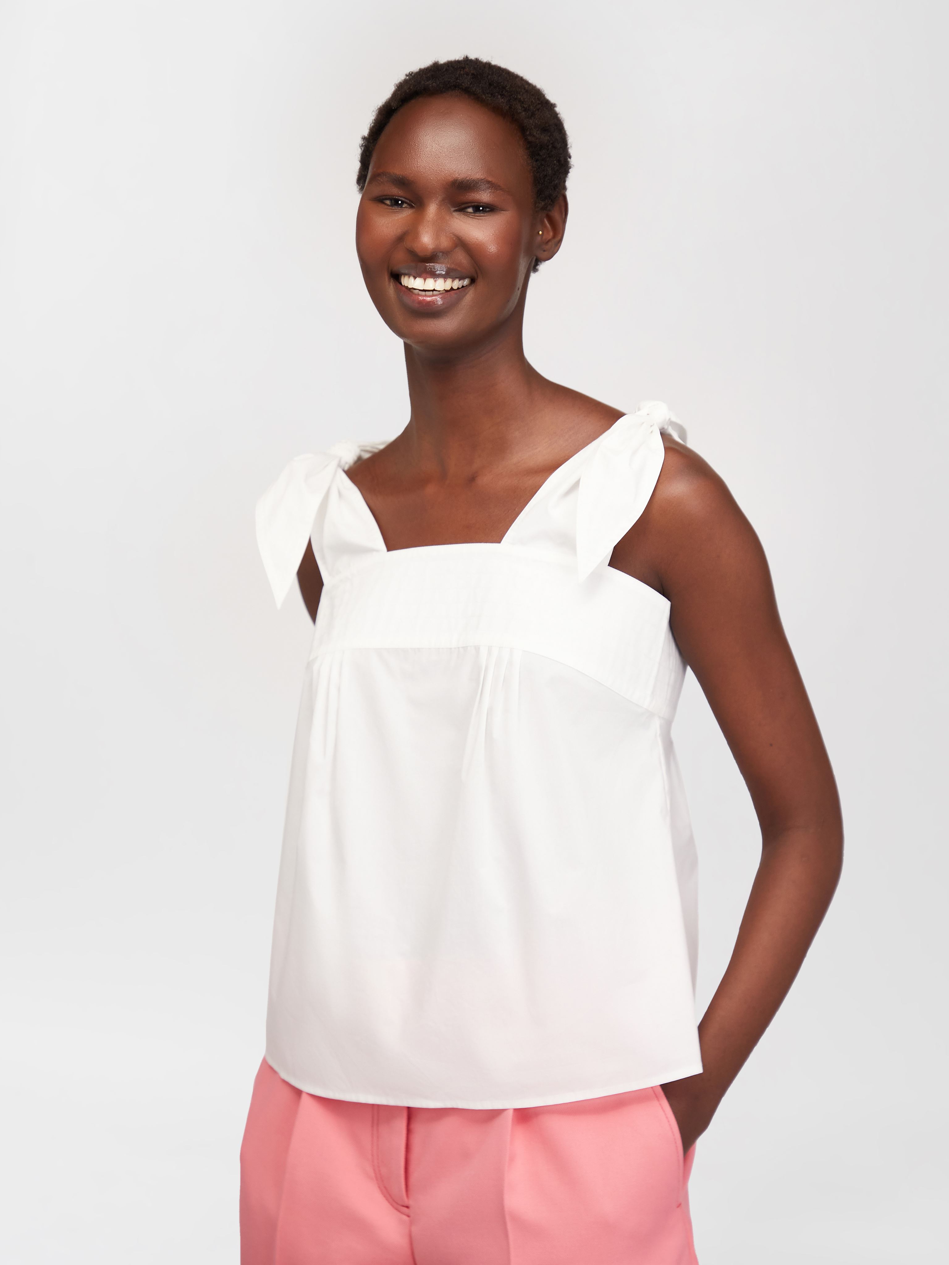 SEE BY CHLOÉ SLEEVELESS TOP WHITE SIZE 2 100% COTTON