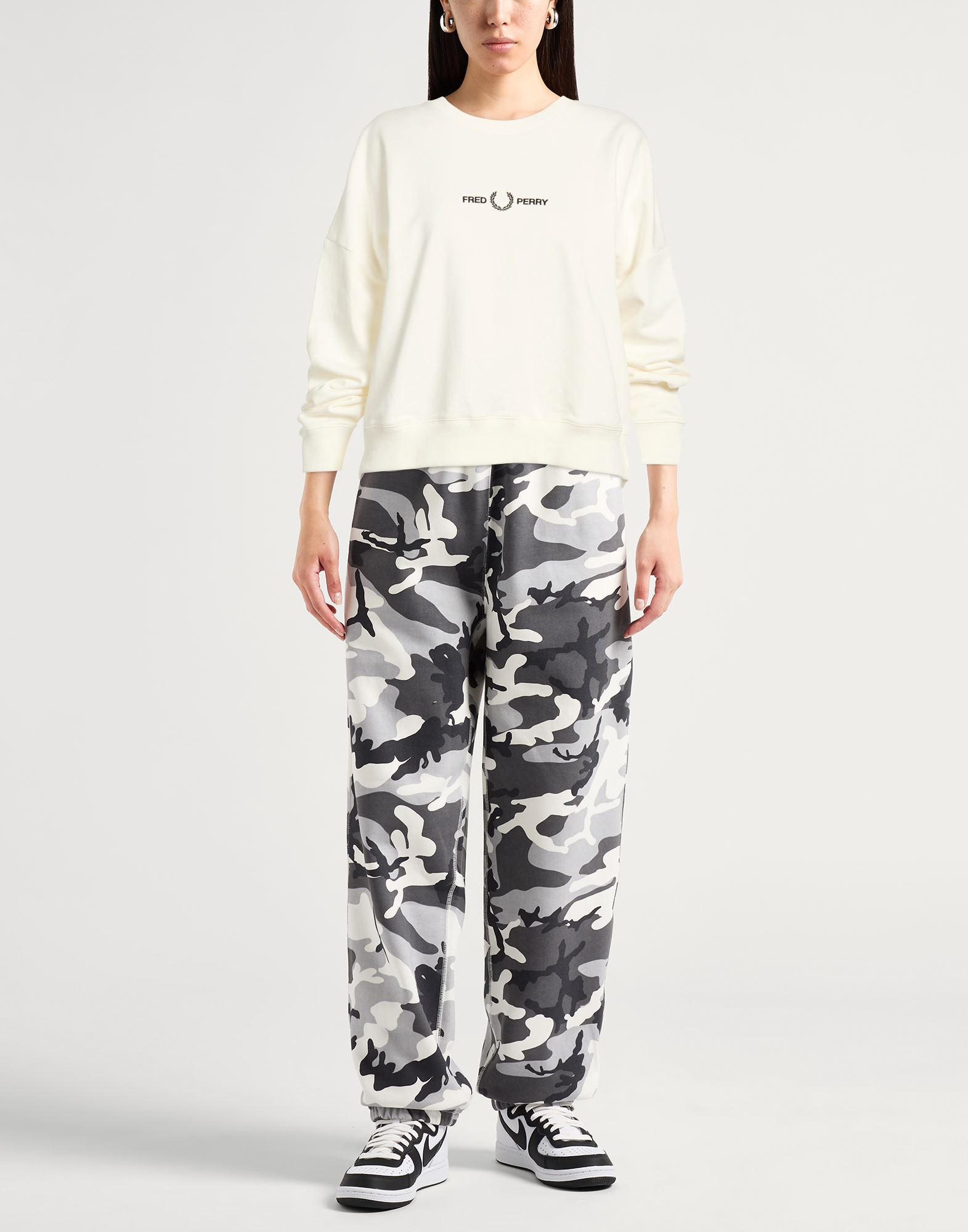  Fred Perry - Tops - Sweatshirts - On Yoox.com 