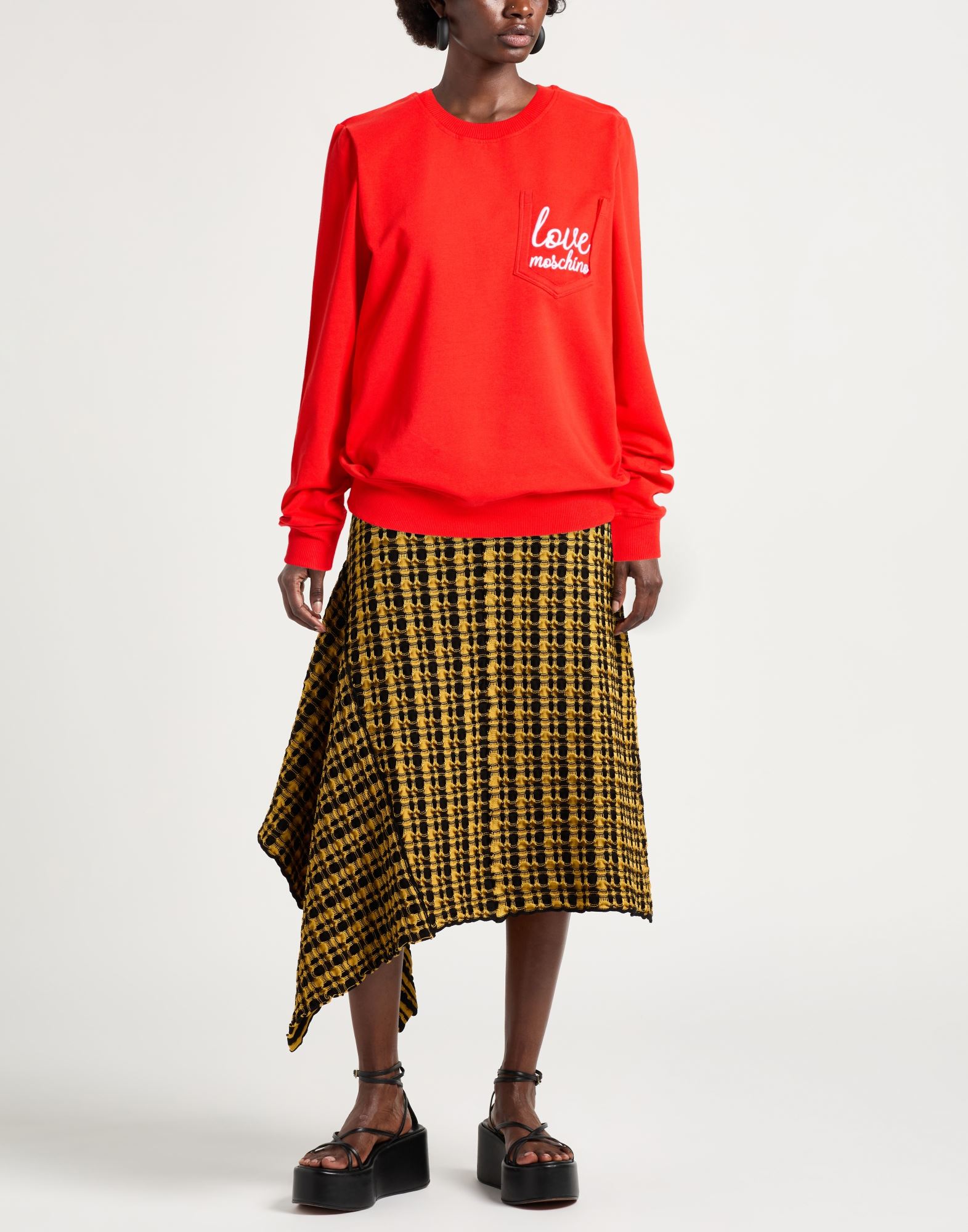  Love Moschino - Camisetas Y Tops - Sudaderas - On Yoox.com 