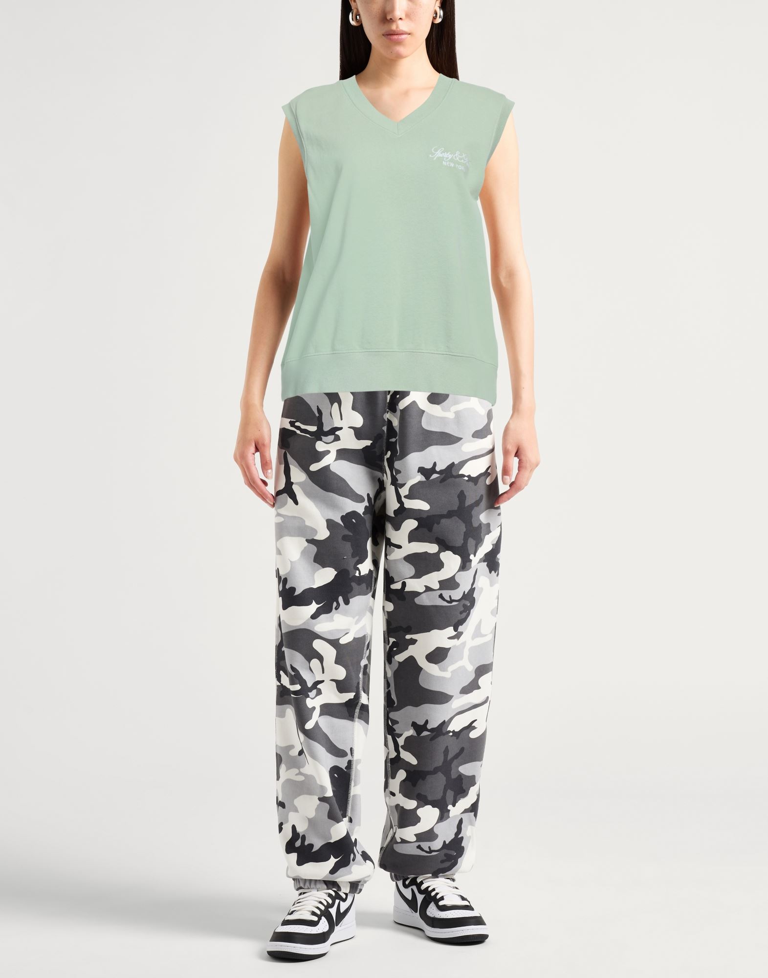  Sporty & Rich - Tops - Sweatshirts - On Yoox.com 